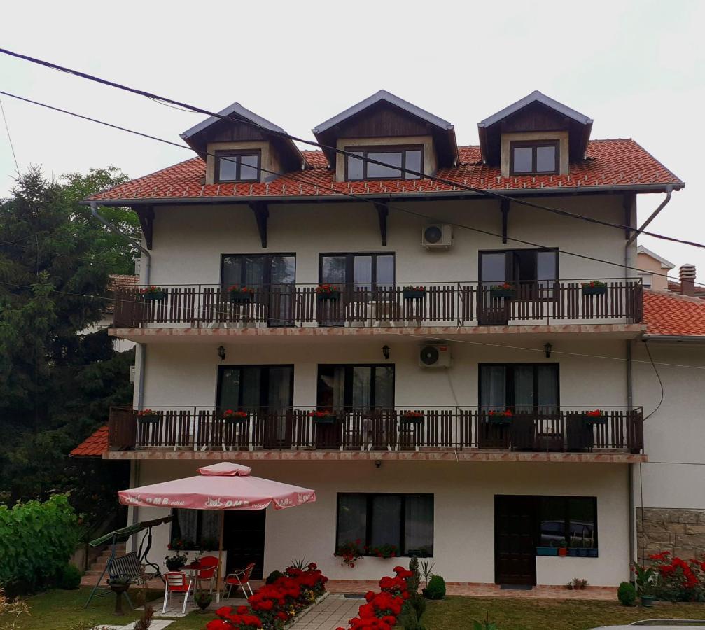 Apartmani "Vila Jelena" Arandjelovac Luaran gambar
